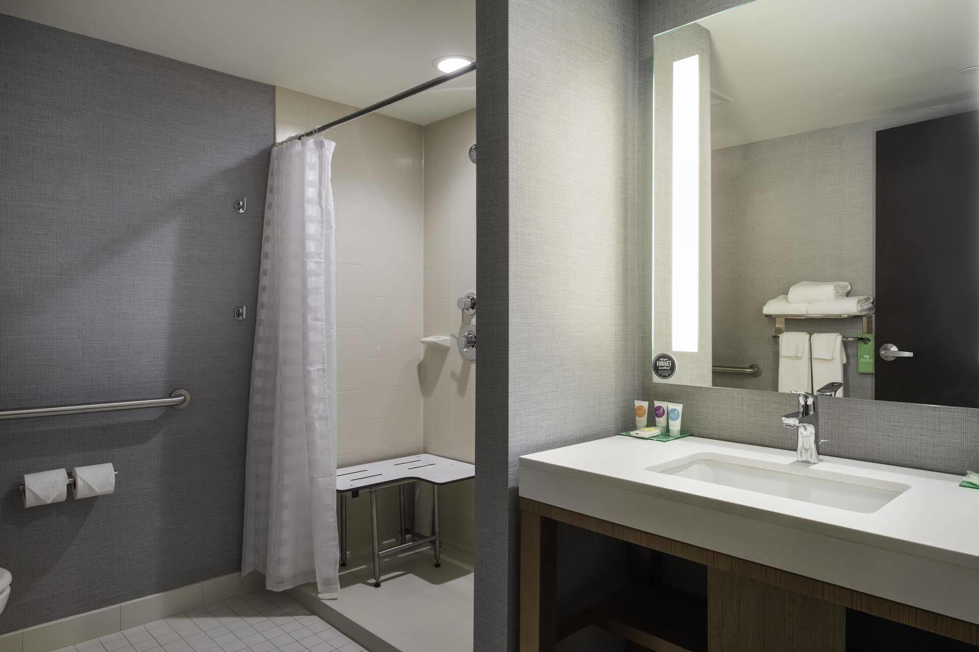 Hyatt Place Cleveland/Westlake/Crocker Park Exterior photo